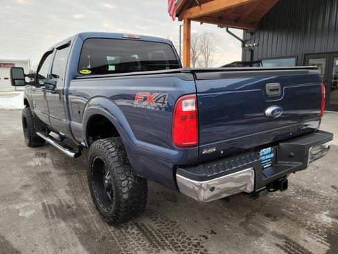 Used 2015 Ford F250 XLT w/ XLT Value Package image 6