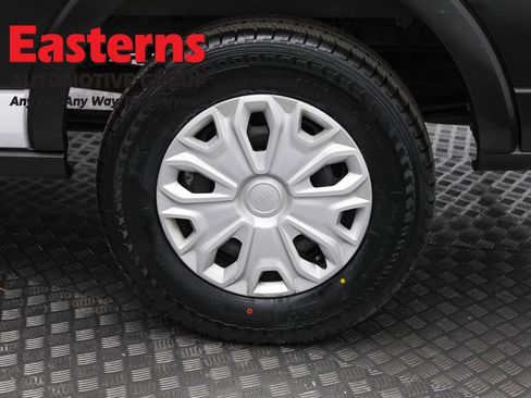 Used 2023 Ford Transit 350 XLT RWD image 32