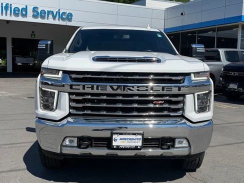 Used 2022 Chevrolet Silverado 2500 LTZ AWD/4WD image 2