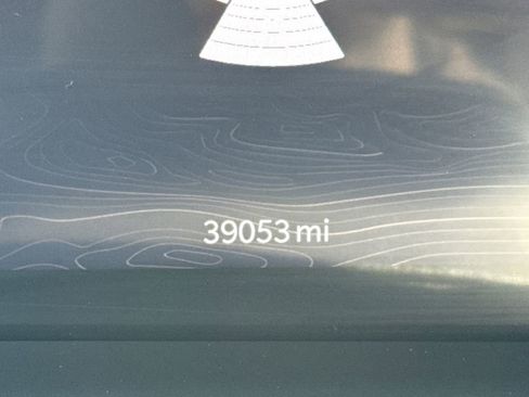 Used 2024 Jeep Grand Cherokee L Limited w/ Luxury Tech Group II image 30