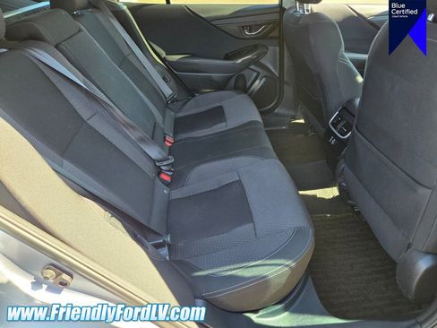 Used 2025 Subaru Outback Premium AWD/4WD image 14