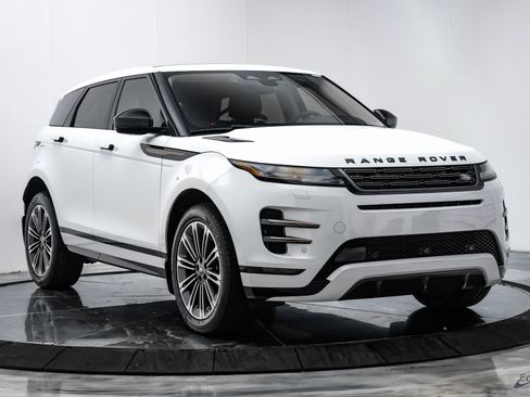 Used 2024 Land Rover Range Rover Evoque Dynamic SE image 19