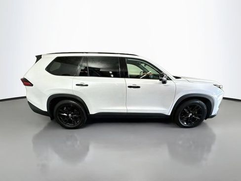 Used 2025 Toyota Grand Highlander AWD Hybrid image 3