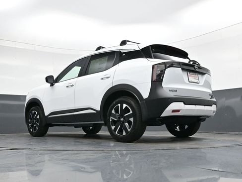 New 2026 Nissan Kicks SV w/ Cold Weather Package AWD/4WD image 35
