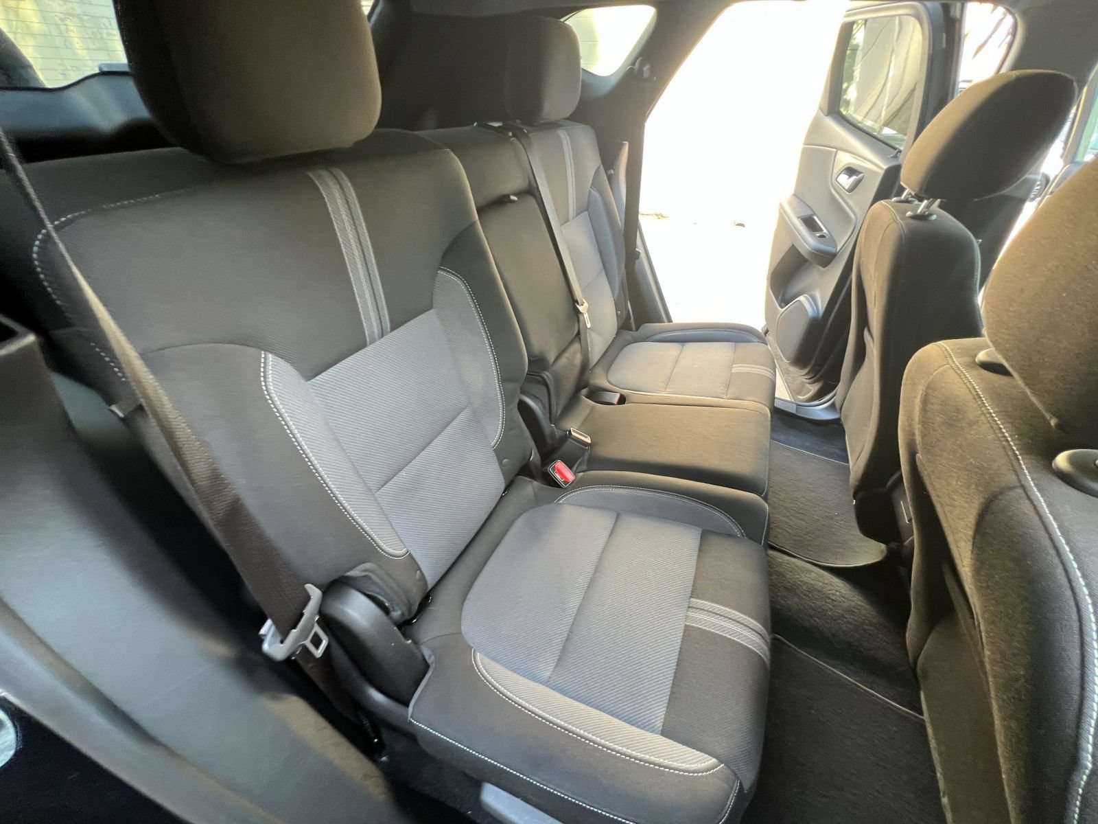 Used 2026 Chevrolet Blazer LT FWD image 38