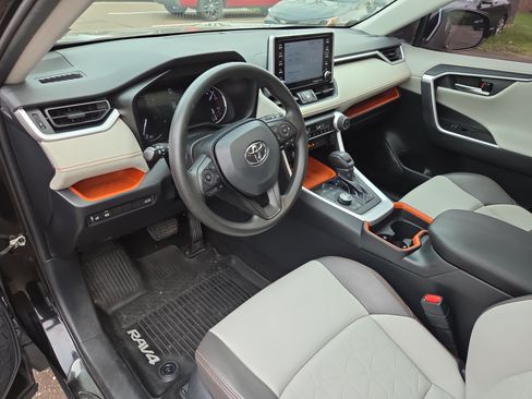 Certified 2019 Toyota RAV4 Adventure w/ All Weather Liner Package AWD/4WD image 15