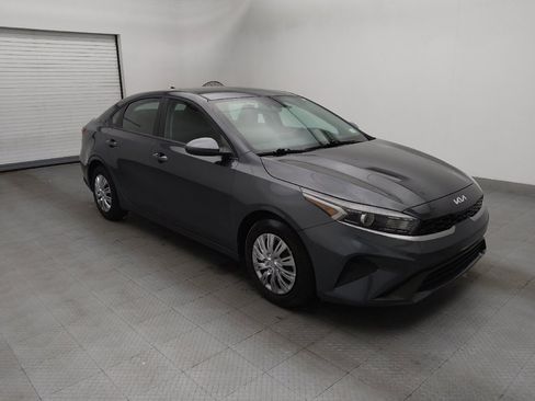 Used 2024 Kia Forte LX image 11