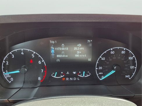 Used 2022 Ford Maverick XLT FWD image 17