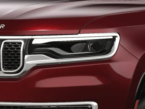 New 2025 Jeep Wagoneer Series III image 13