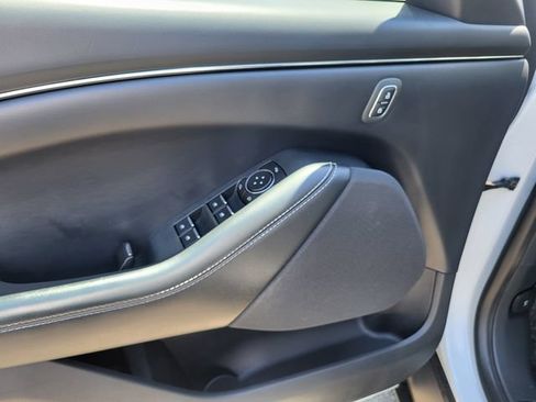 Used 2021 Ford Mustang Mach-E Select RWD image 9