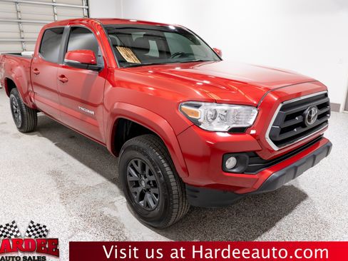 Used 2023 Toyota Tacoma SR5 w/ Technology Package RWD image 6