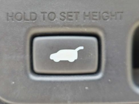 Used 2023 Acura MDX SH-AWD w/ Advance Package image 13
