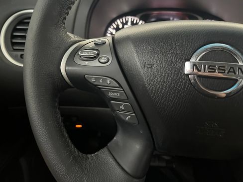 Used 2015 Nissan Pathfinder Platinum FWD image 63
