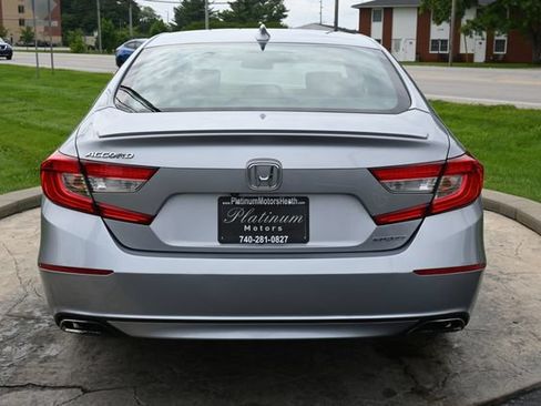 Used 2018 Honda Accord Sport image 6