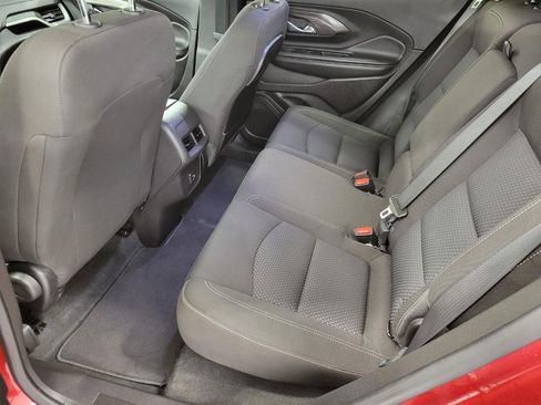 Used 2024 GMC Terrain SLE image 21