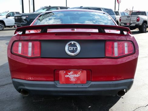 Used 2010 Ford Mustang GT Premium image 6