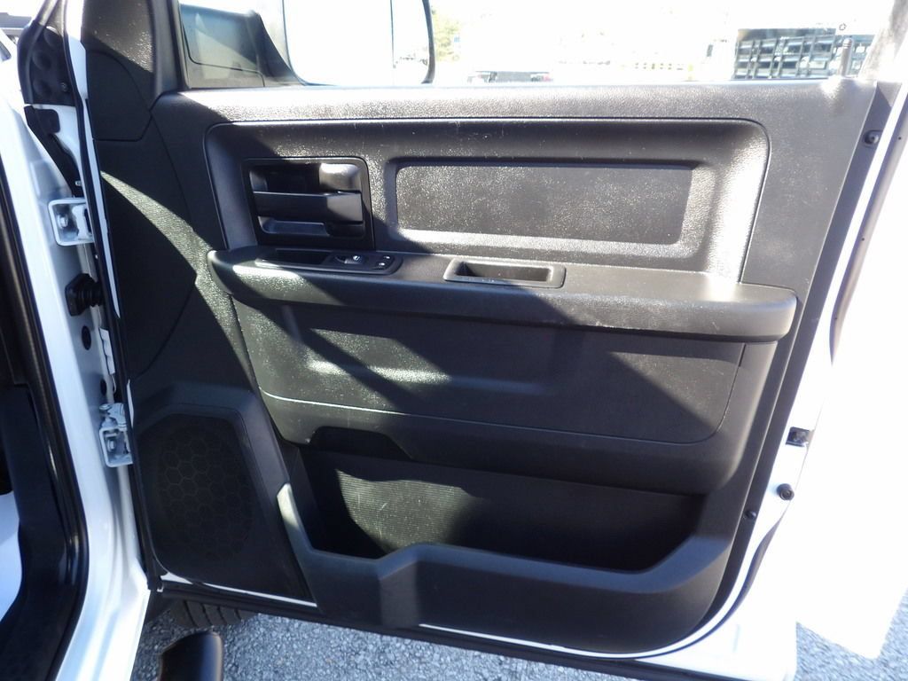Used 2020 RAM 5500 Tradesman RWD image 37