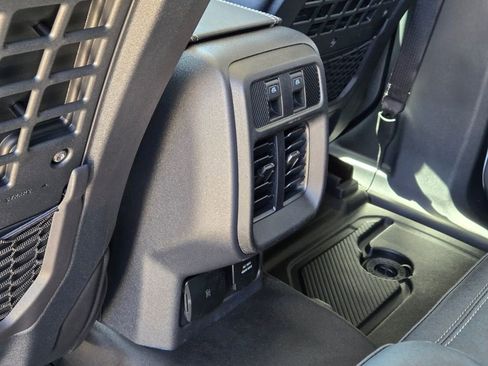 New 2026 Ford Bronco Badlands AWD/4WD image 10