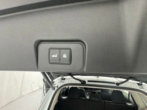 New 2026 Nissan Rogue SV w/ Cold Weather Package AWD/4WD image 17