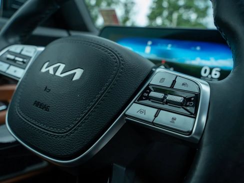 Used 2023 Kia Telluride SX X-Line AWD/4WD image 26