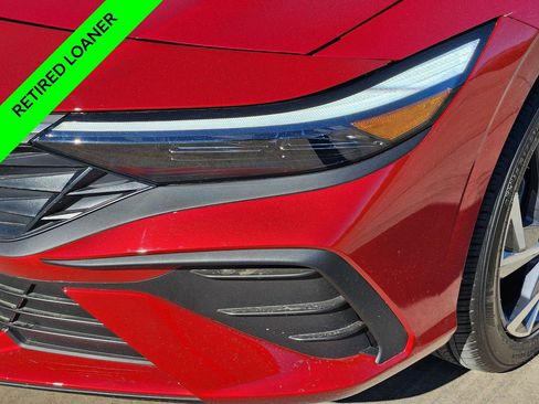 New 2025 Hyundai Elantra Sport image 6