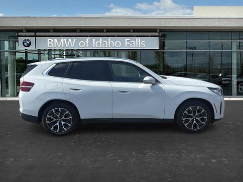 Used 2026 BMW X3 xDrive30i AWD/4WD image 8