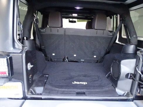 Used 2013 Jeep Wrangler Unlimited Sahara w/ Dual Top Group AWD/4WD image 18