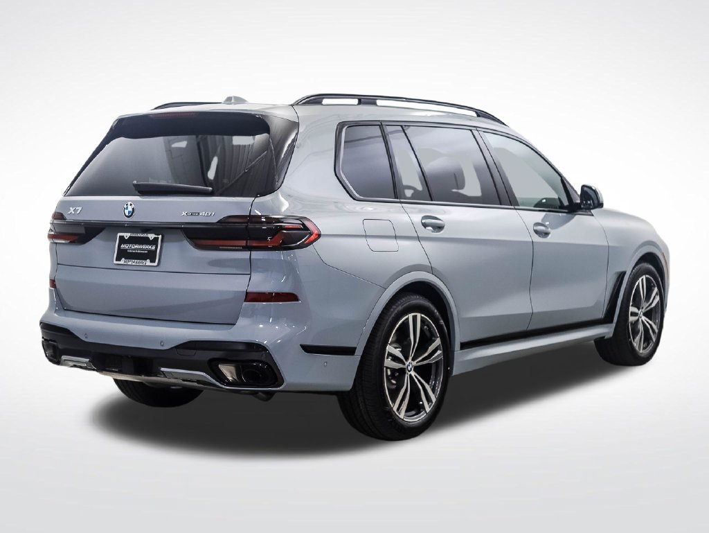 Used 2027 BMW X7 xDrive40i w/ Executive Package AWD/4WD image 5