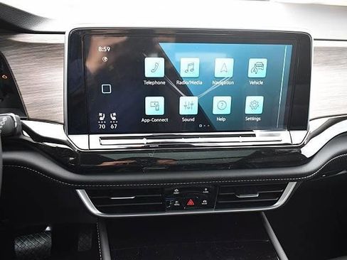 New 2026 Volkswagen Atlas SEL AWD/4WD image 12