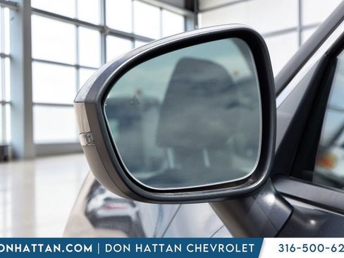 Used 2023 Nissan Rogue SV AWD/4WD image 27