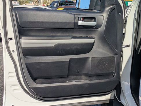 Used 2019 Toyota Tundra SR5 image 9