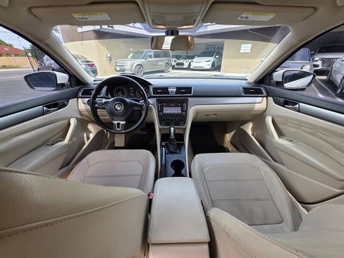 Used 2015 Volkswagen Passat 1.8T Limited Edition image 14