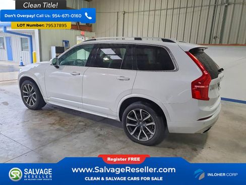 Used 2019 Volvo XC90 T6 Momentum image 3