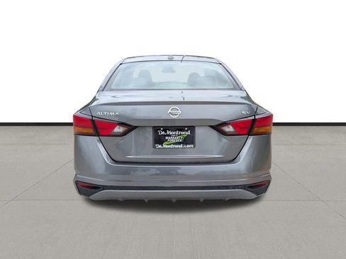 Used 2022 Nissan Altima 2.5 SV FWD image 6