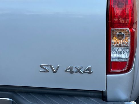 Used 2015 Nissan Frontier SV w/ SV Value Truck Package image 25