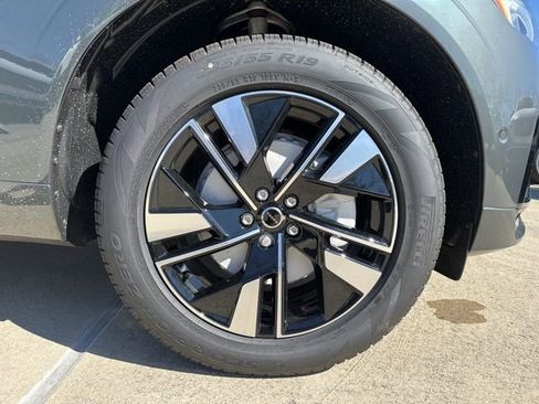 New 2026 Volvo XC60 B5 Plus w/ Protection Package Premier image 9