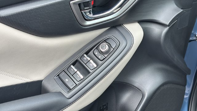 Used 2022 Subaru Forester Limited AWD/4WD image 18