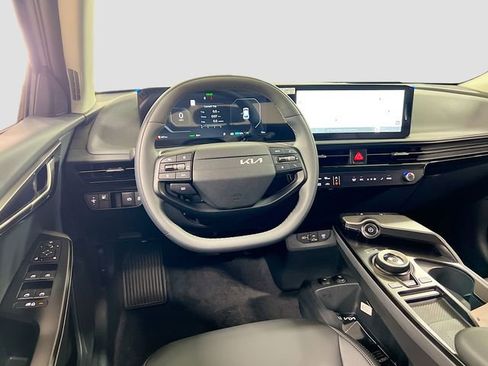 New 2025 Kia EV6 Light image 23