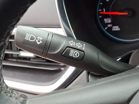 Used 2024 Chevrolet Equinox LT image 23