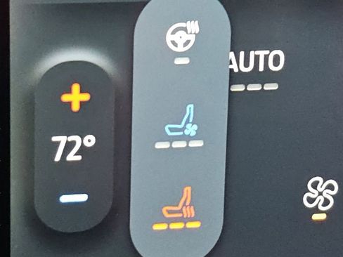 Used 2022 Ford Edge ST w/ Equipment Group 401A image 11