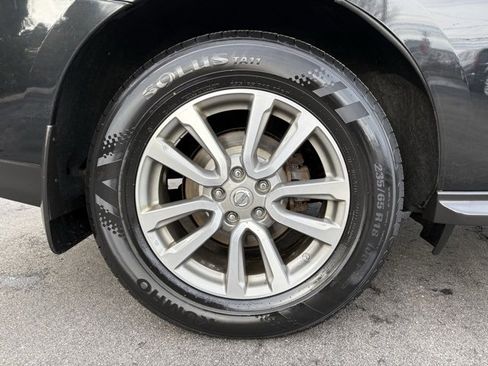 Used 2016 Nissan Pathfinder S image 15