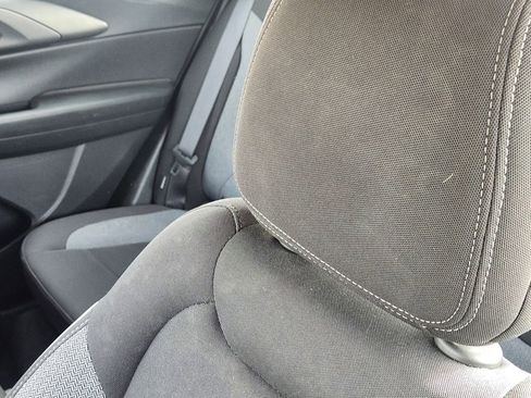 Used 2022 Chevrolet TrailBlazer LS image 16