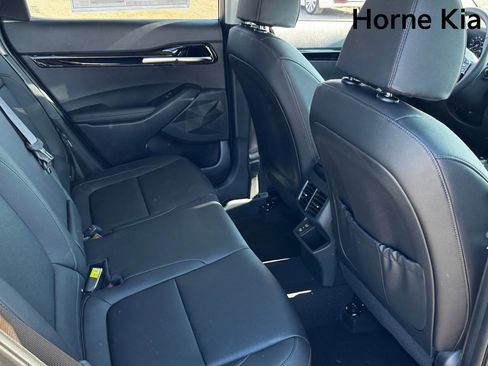 New 2026 Kia Seltos SX image 17