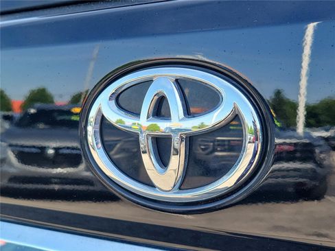 Used 2025 Toyota Sequoia 1794 Edition w/ TRD Off-Road Package AWD/4WD image 8