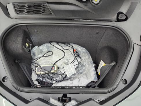 Used 2022 Chevrolet Corvette Stingray Premium Conv w/ Z51 Performance Package image 28