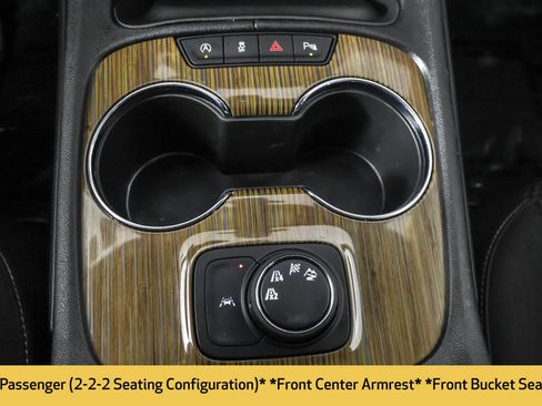 Certified 2023 GMC Acadia SLE w/ LPO, Floor Liner Package image 35