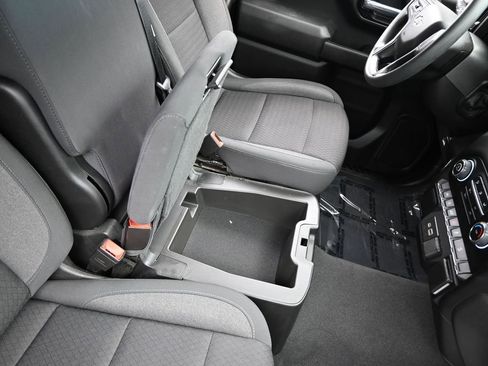 Used 2022 Chevrolet Silverado 1500 Custom Trail Boss image 42