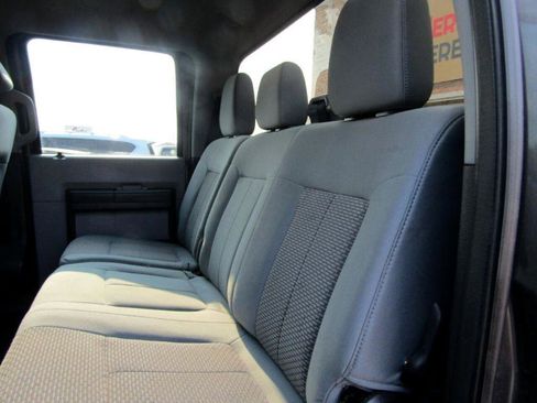 Used 2016 Ford F250 XL w/ Power Equipment Group image 17