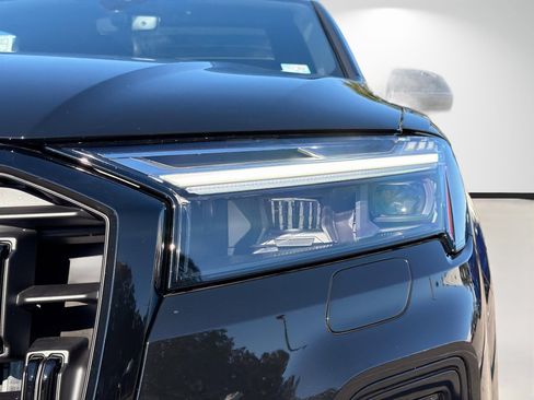New 2026 Audi Q7 3.0T Premium Plus image 9