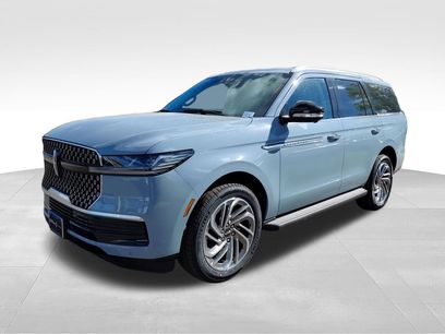 New 2026 Lincoln Navigator Premiere